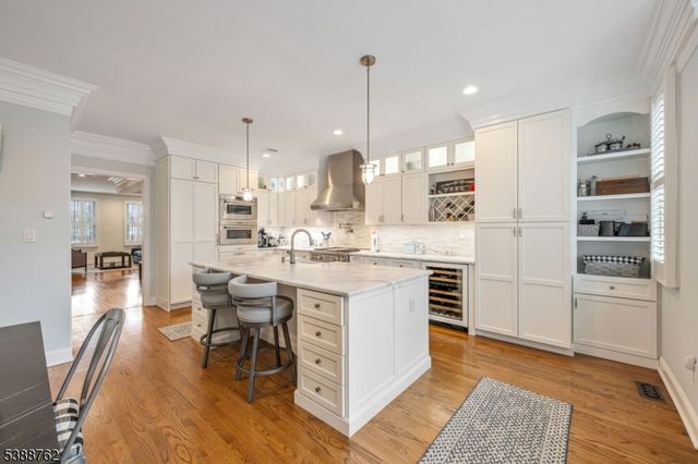 23 Community Pl, Morristown Town, NJ 07960