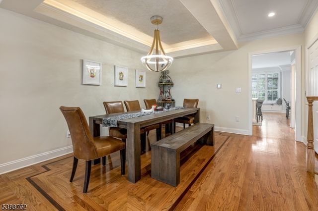23 Community Pl, Morristown Town, NJ 07960