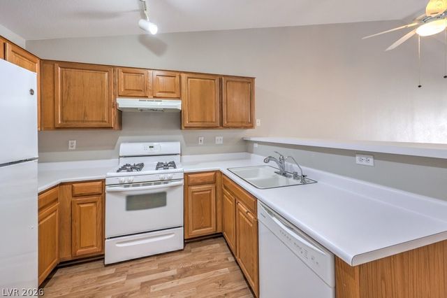 124 Tapatio Street, Henderson, NV 89074