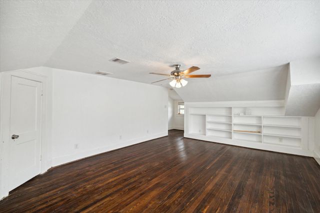 2611 Isabella Street, Houston, TX 77004