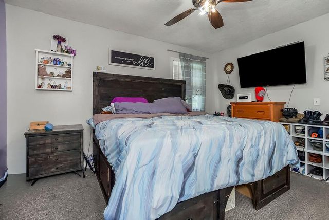 318 N Cherry Street, Gardner, KS 66030