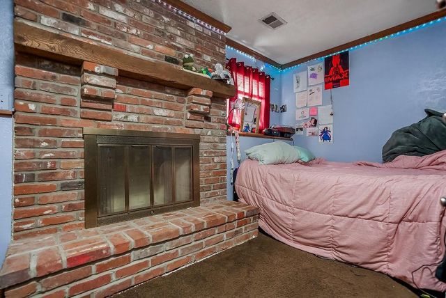 318 N Cherry Street, Gardner, KS 66030