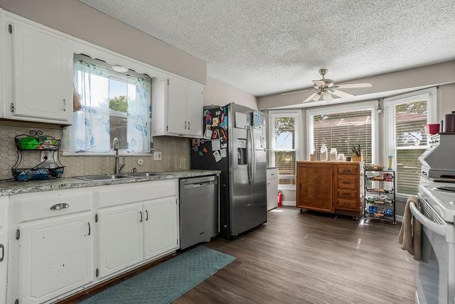 318 N Cherry Street, Gardner, KS 66030