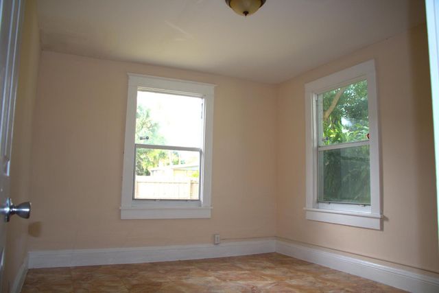 5701 N Flagler Drive, West Palm Beach, FL 33407
