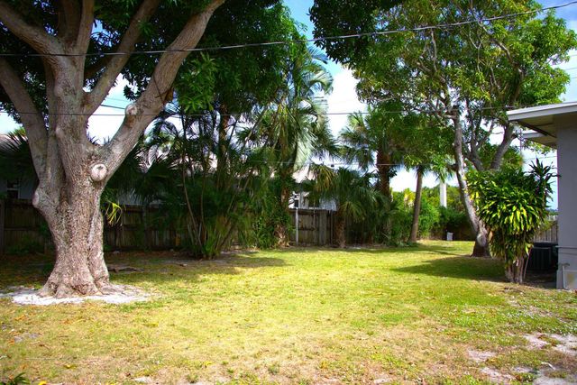 5701 N Flagler Drive, West Palm Beach, FL 33407