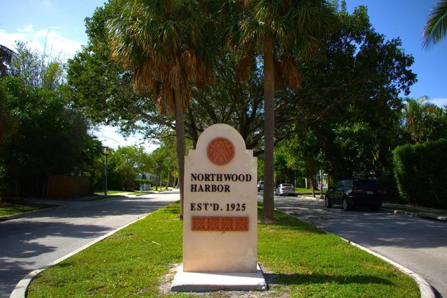 5701 N Flagler Drive, West Palm Beach, FL 33407