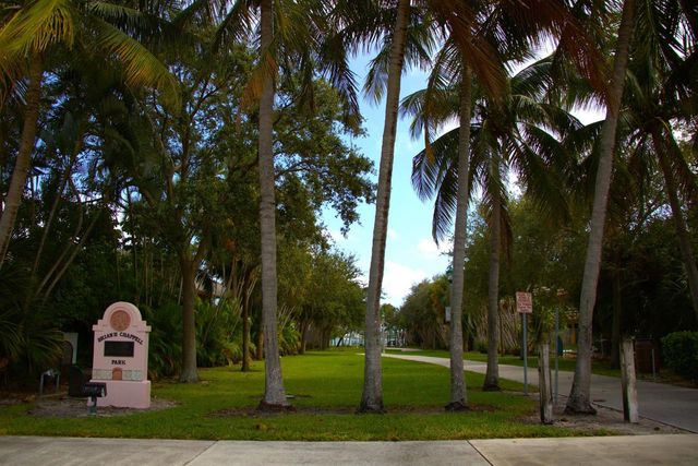 5701 N Flagler Drive, West Palm Beach, FL 33407