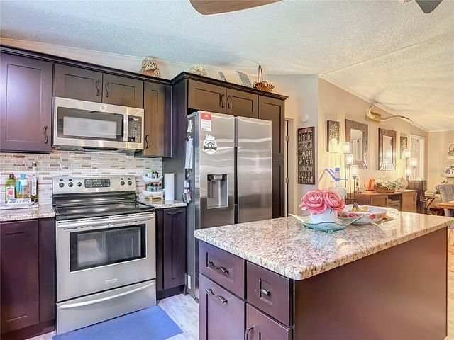 5118 PECAN AVENUE, Bunnell, FL 32110