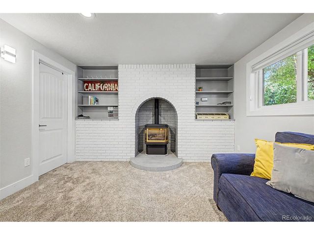 625 Homestead Ct, Fort Collins, CO 80526