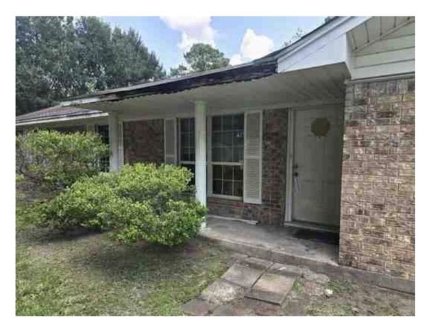 518 County Road 614, Dayton, TX 77535