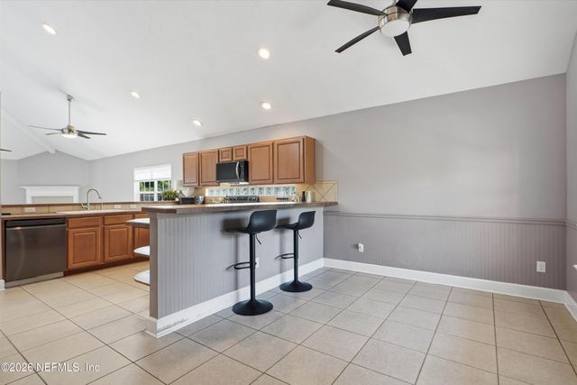 901 OSCEOLA Avenue, Jacksonville Beach, FL 32250