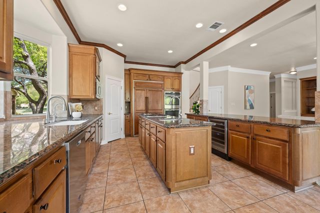 2614 Collingwood DR, Round Rock, TX 78665