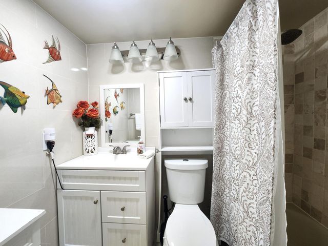 1012 Ellesmere A 1012, Deerfield Beach, FL 33442