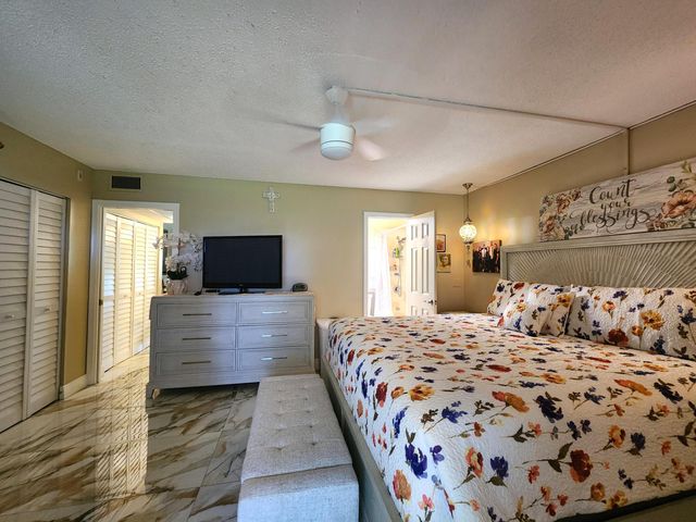 1012 Ellesmere A 1012, Deerfield Beach, FL 33442