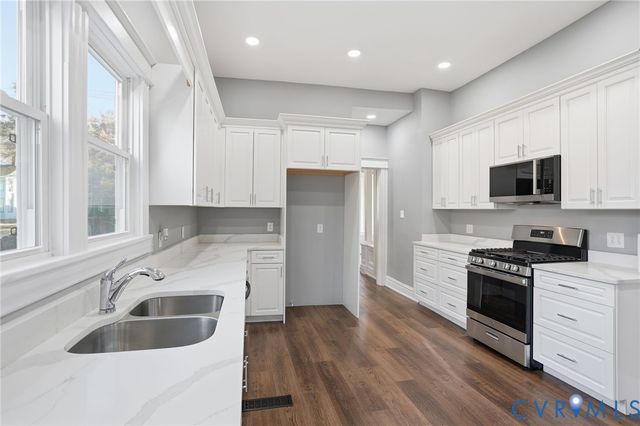 2907 Semmes Ave, Richmond, VA 23225