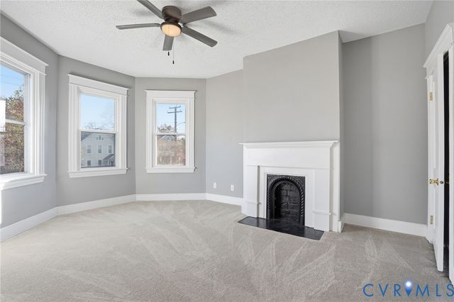 2907 Semmes Ave, Richmond, VA 23225