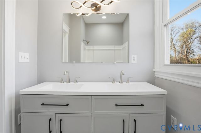 2907 Semmes Ave, Richmond, VA 23225