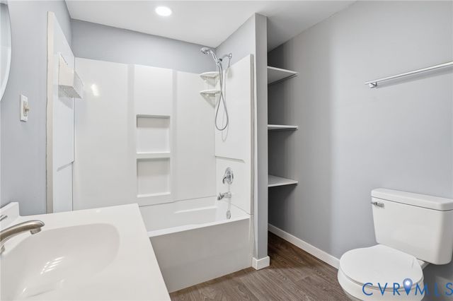 2907 Semmes Ave, Richmond, VA 23225