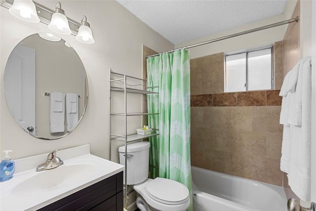 4727 W Alabama Street 214, Houston, TX 77027