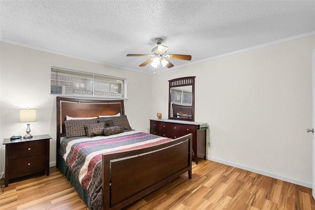 4727 W Alabama Street 214, Houston, TX 77027