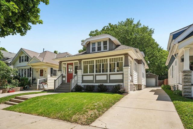 1546 N 49th STREET, Milwaukee, WI 53208