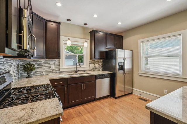 1546 N 49th STREET, Milwaukee, WI 53208