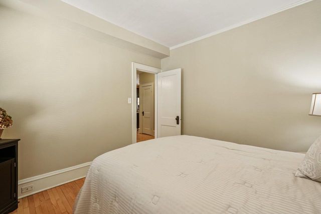 1546 N 49th STREET, Milwaukee, WI 53208