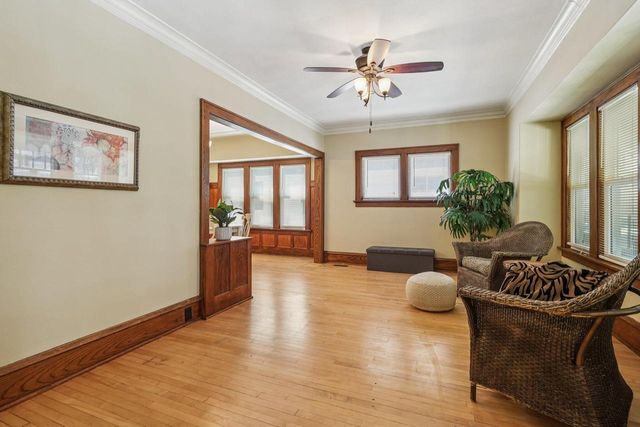 1546 N 49th STREET, Milwaukee, WI 53208