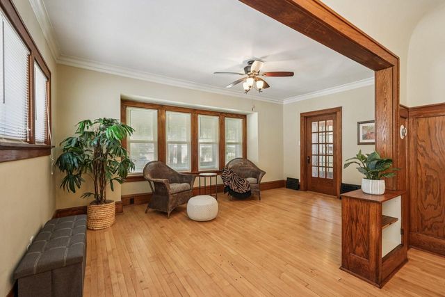 1546 N 49th STREET, Milwaukee, WI 53208