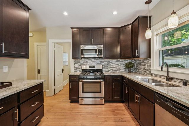 1546 N 49th STREET, Milwaukee, WI 53208
