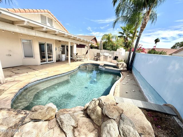 7249 E Softwind Drive, Scottsdale, AZ 85255