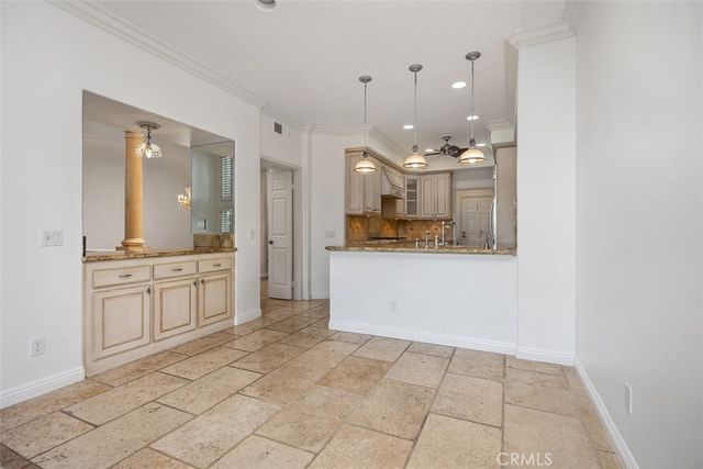 25851 Cordova, Laguna Hills, CA 92653