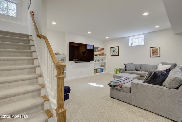 42 Forrest Avenue, Rumson, NJ 07760