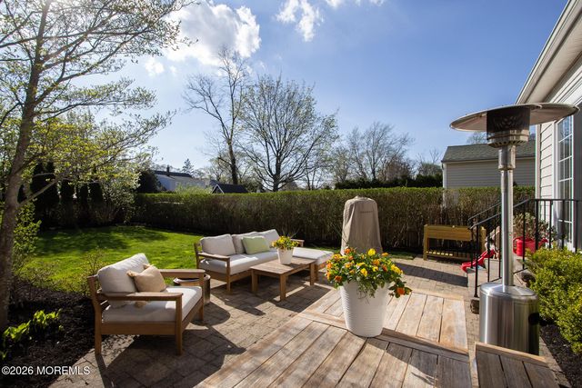 42 Forrest Avenue, Rumson, NJ 07760