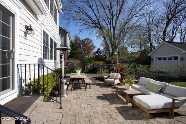 42 Forrest Avenue, Rumson, NJ 07760