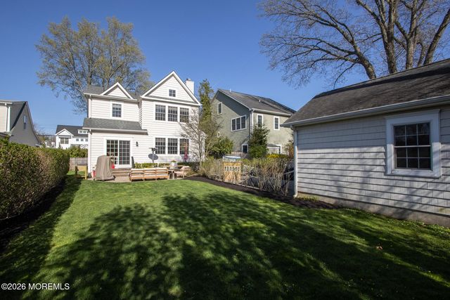 42 Forrest Avenue, Rumson, NJ 07760