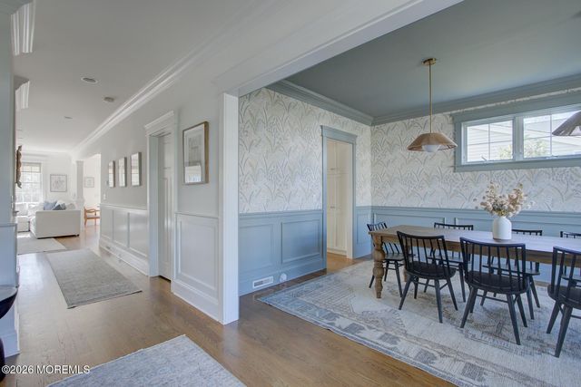 42 Forrest Avenue, Rumson, NJ 07760