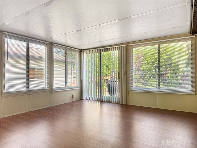 351 Deerfield Road, Columbus, OH 43228