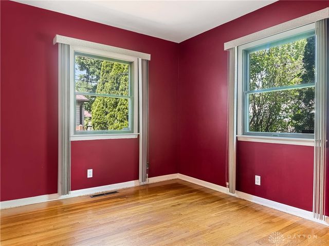 351 Deerfield Road, Columbus, OH 43228