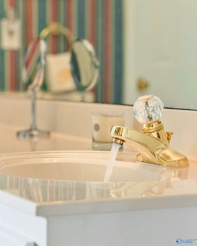 2219 Yorkshire Se, Decatur, AL 35601