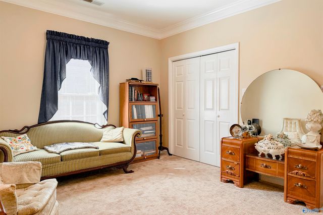 2219 Yorkshire Se, Decatur, AL 35601