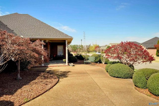 2219 Yorkshire Se, Decatur, AL 35601