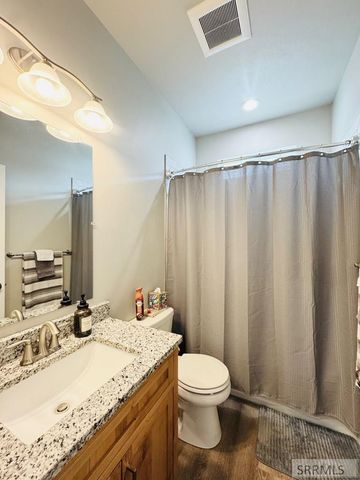 1158 Dolostone, Pocatello, ID 83201