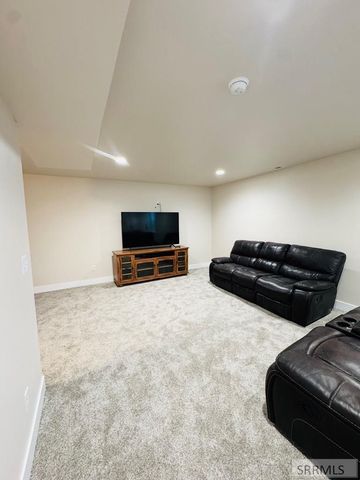 1158 Dolostone, Pocatello, ID 83201