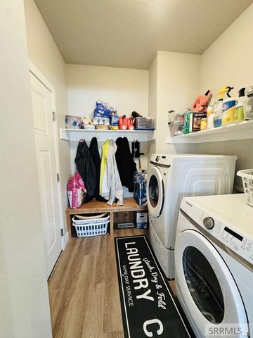 1158 Dolostone, Pocatello, ID 83201