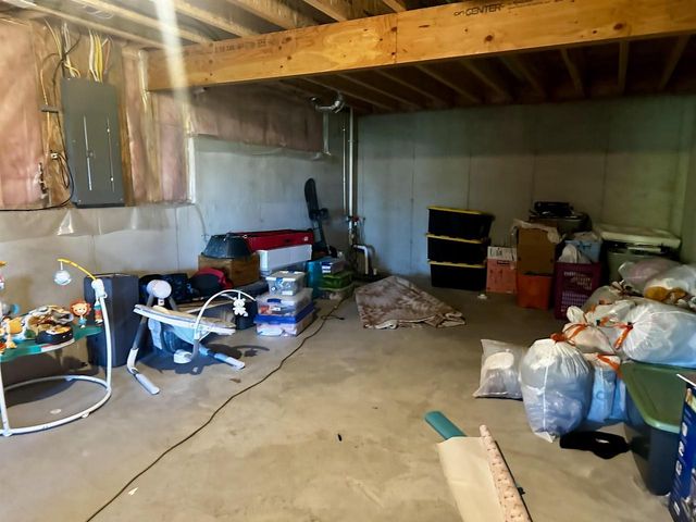 524 S Main Street, Juneau, WI 53039