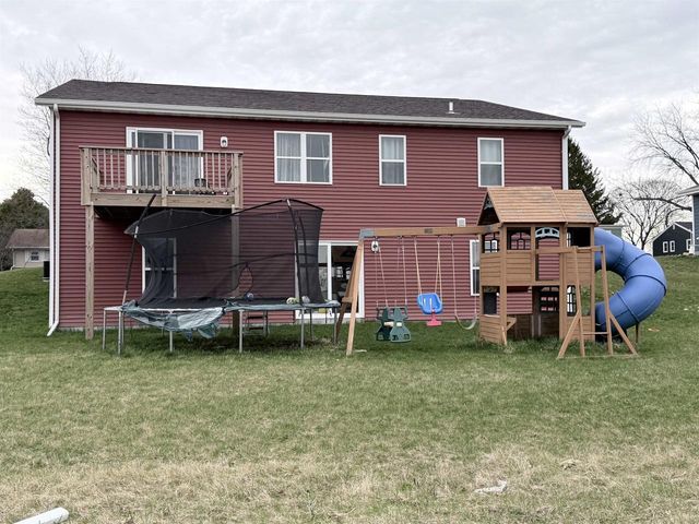 524 S Main Street, Juneau, WI 53039