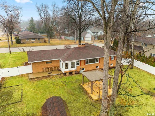 101 ELM Street, Morton, IL 61550