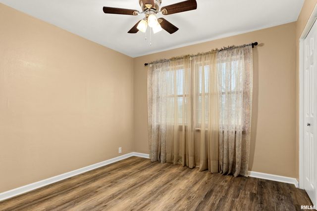 101 ELM Street, Morton, IL 61550