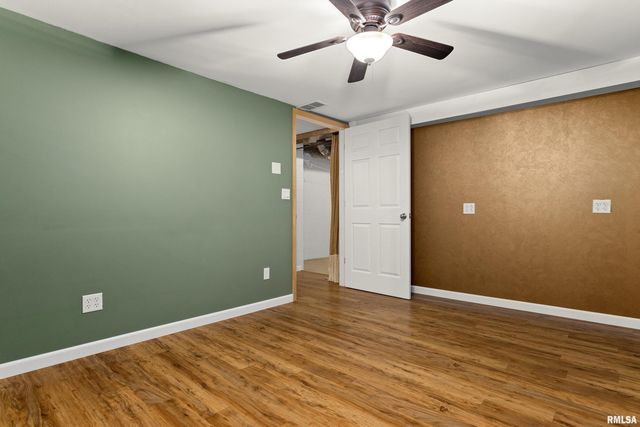 101 ELM Street, Morton, IL 61550